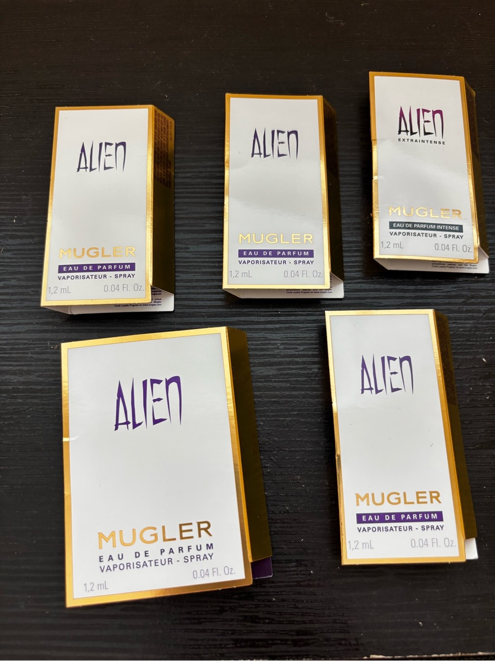 5 items x $25 Mugler Alien EDP 5 Samples    NEW